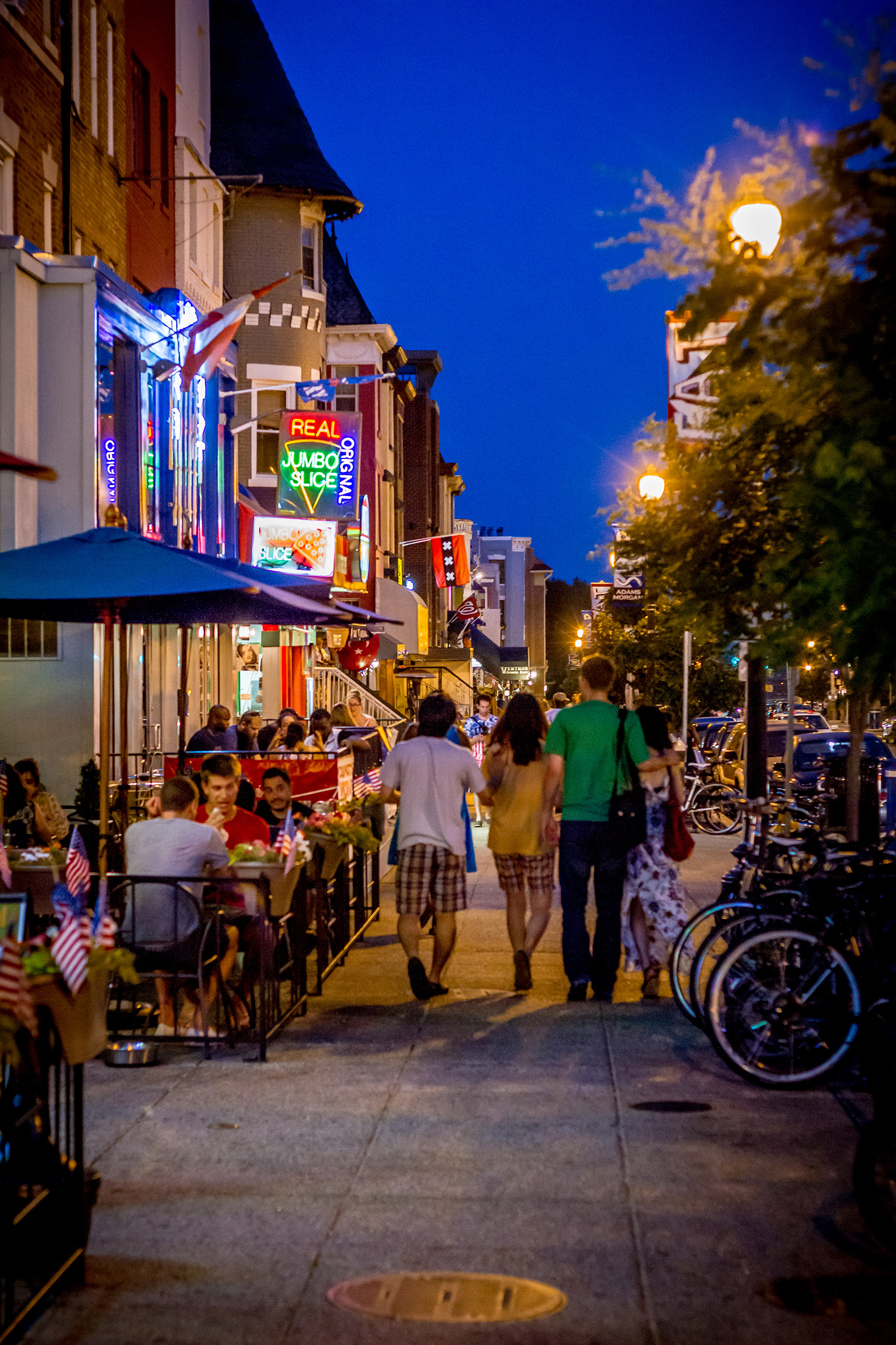 adams morgan neighborhood