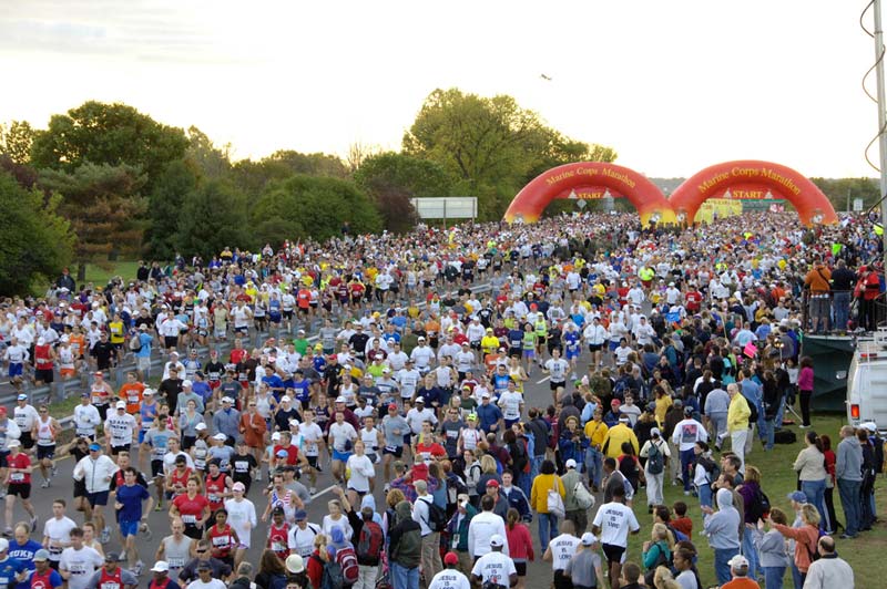 Runners at the Marine Corps Marathon starting line - Marathons in and around Washington, DC